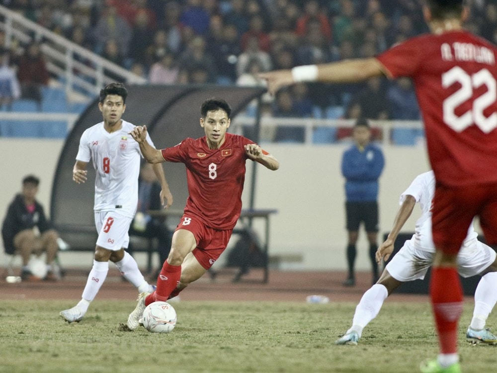 Đội tuyển Việt Nam sẽ đá bán kết lượt đi AFF Cup 2022 với Indonesia trên sân khách Bung Karno vào ngày 6/1 sắp tới. (Ảnh: PV/Vietnam+).
