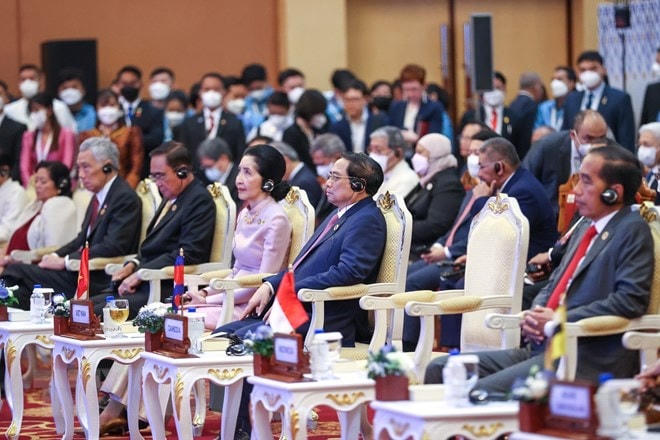 Thủ tướng Phạm Minh Chính và các trưởng đoàn tham dự Lễ khai mạc Hội nghị cấp cao ASEAN lần thứ 40 và 41. (Ảnh: Dương Giang/TTXVN).