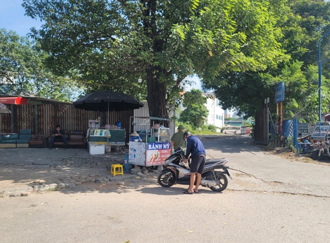 Hà Nội: Nhiều cửa hàng xăng dầu nghỉ bán