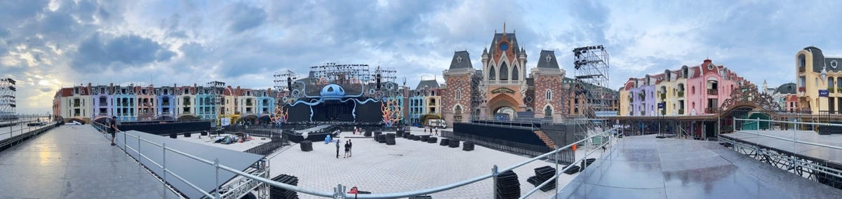 Vinpearl Nha Trang 24 giờ trước 8Wonder: Loạt sao đổ bộ, đông đảo du khách đợi 'quẫy' cùng Charlie Puth