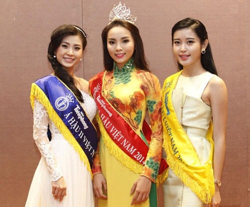 Xét về nhan sắc cũng như tài năng, Diễm Trang không hề thua kém Kỳ Duyên và Á hậu 1 Huyền My.
