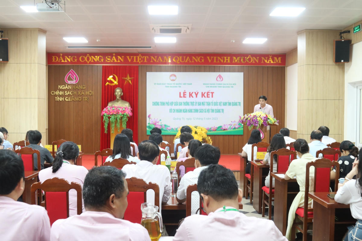 Quảng Trị: Mặt trận và Ngân hàng CSXH tỉnh ký kết Chương trình phối hợp
