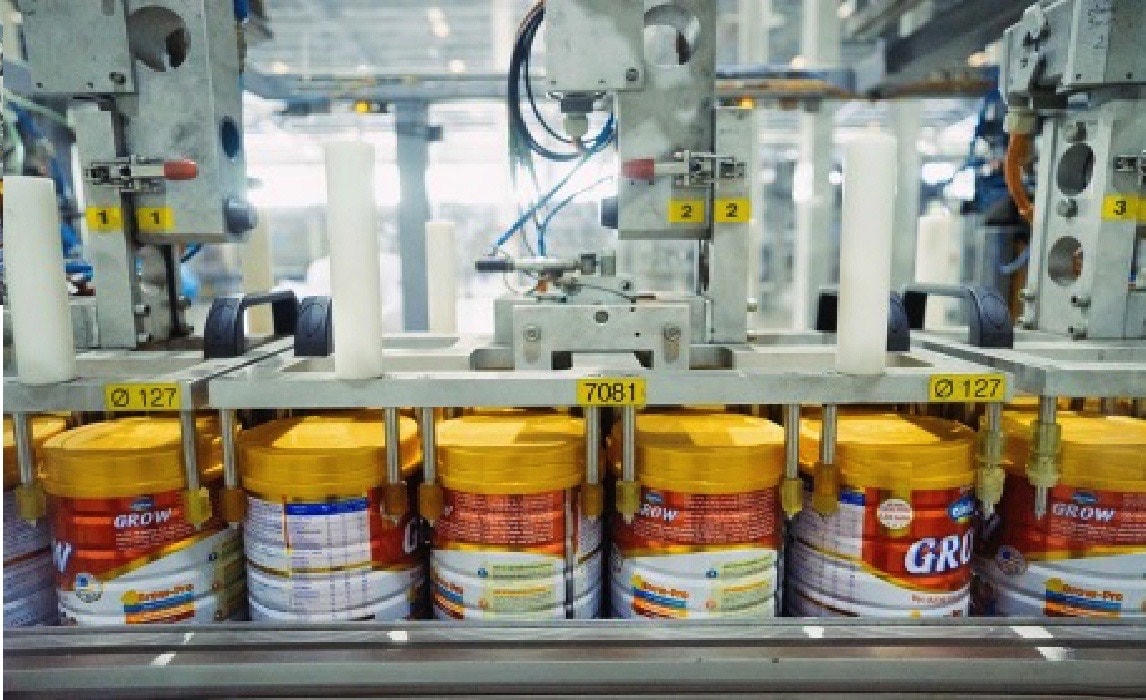 Các sản phẩm sữa bột của Vinamilk được sản xuất trong dây chuyền khép kín, đảm bảo các tiêu chuẩn quốc tế khắt khe.
