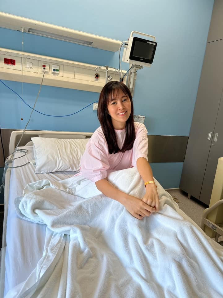 Diễn viên Lê Phương sau khi hoàn thành ca mổ tim. Ảnh: FBNV. 