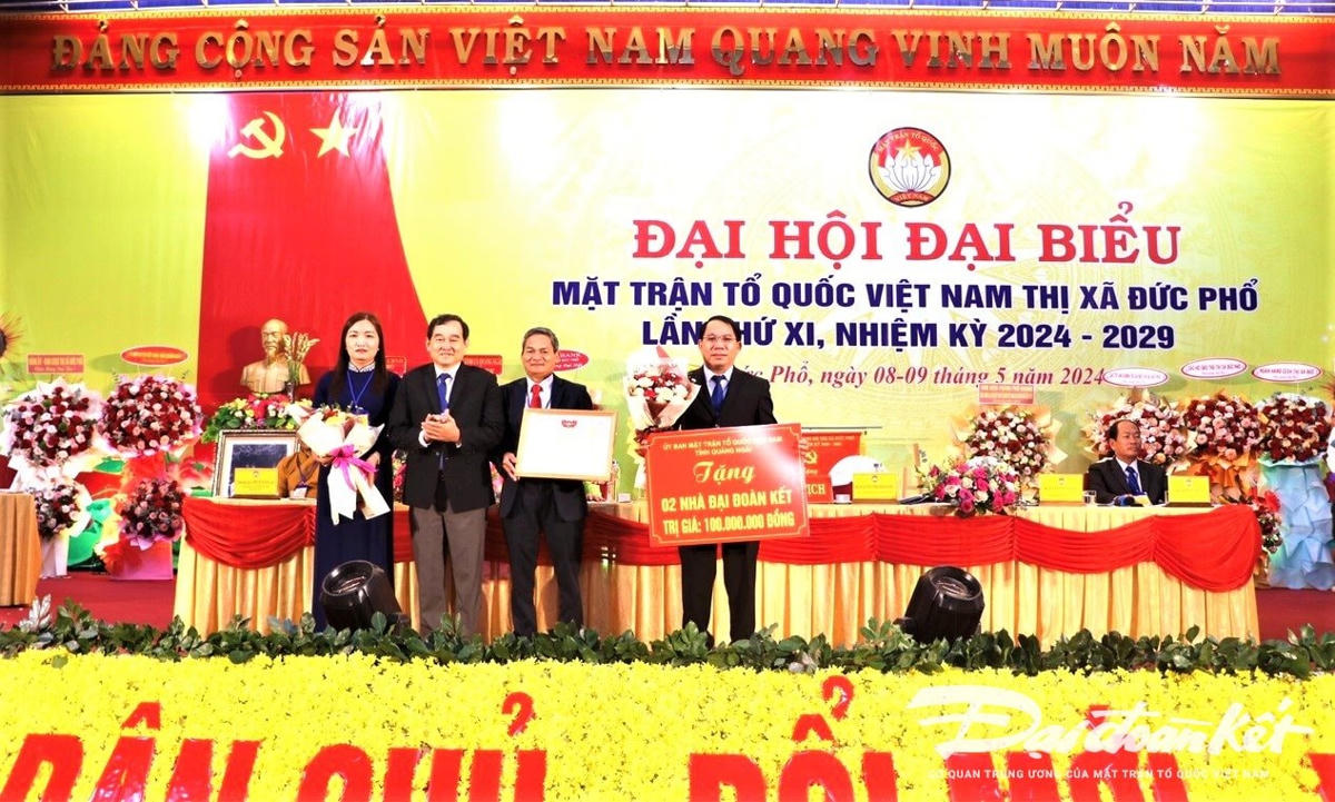 dai-hoi-2.jpg