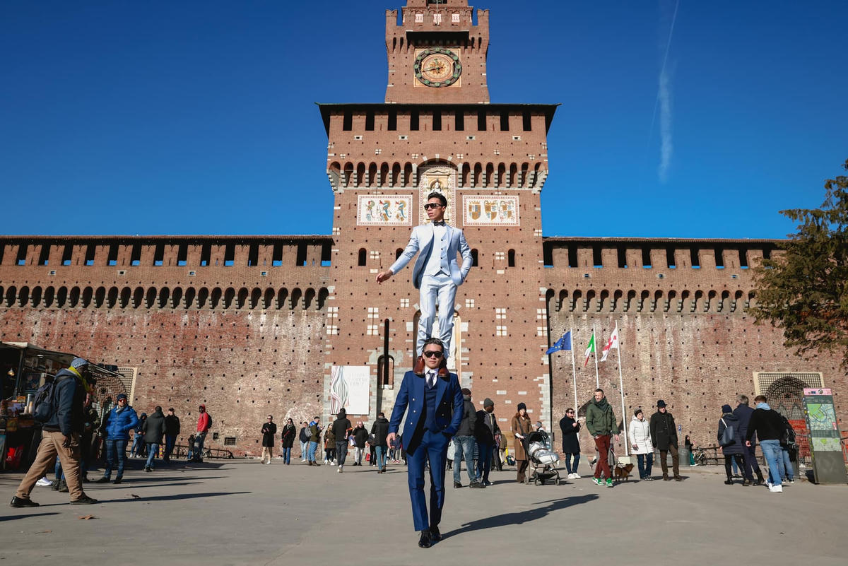 Ngày 6/2, Quốc Nghiệp đăng lên trang cá nhân loạt ảnh kỷ niệm tại Italy sau khi hoàn thành kỷ lục Guinness lần thứ 3. "Những khoảnh khắc có một không hai. Sứ mệnh của hai anh em là mang hình ảnh, văn hóa và nghệ thuật xiếc Việt Nam đến với bạn bè quốc tế. Đây là điều anh em chúng tôi thực hiện suốt nhiều năm qua", Quốc Nghiệp viết trên trang cá nhân.