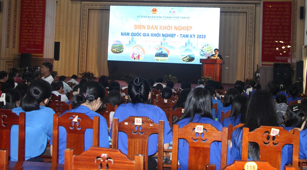 Quang cảnh Diễn đàn khởi nghiệp “Năm Quốc gia khởi nghiệp - Tam Kỳ 2023”.  