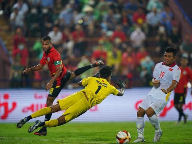 U23 Việt Nam có thêm 3 điểm và vào bán kết với ngôi đầu bảng.