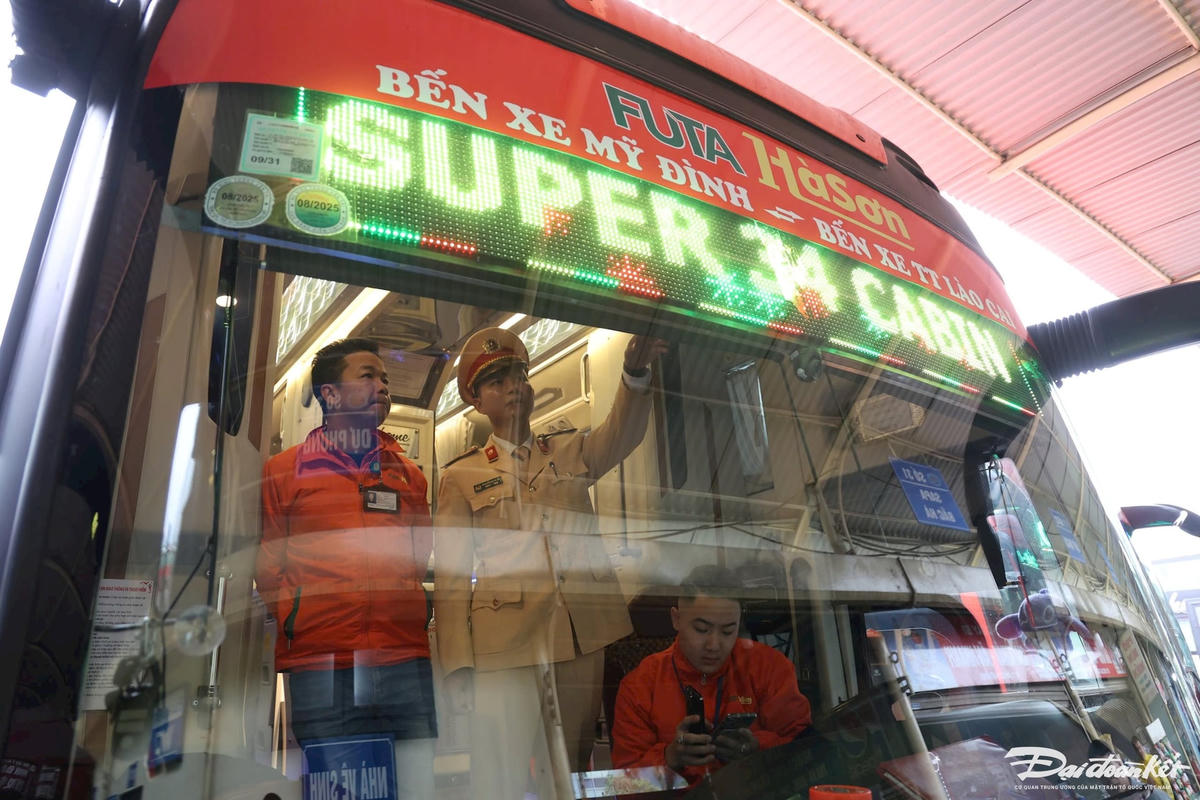 csgt hanoi_ra_quan-le-khanh3