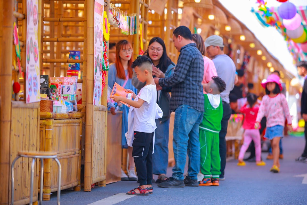 Home Hanoi Xuan 2023: Khép lại 'Vũ trụ Tết diệu kỳ', tiếp nối sứ mệnh xây dựng 'Thành phố Sáng tạo'