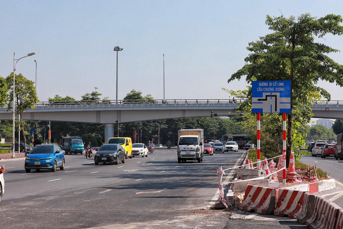 Cầu Vĩnh Tuy thoát cảnh ùn tắc sau thông xe