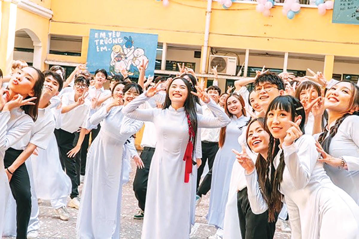 Phương Mỹ Chi lấy cảm hứng truyện ‘Vợ nhặt’ làm MV mới