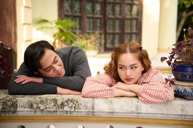Lan Phương nói, cô phải phải từ từ quen với cách diễn của Doãn Quốc Đam.