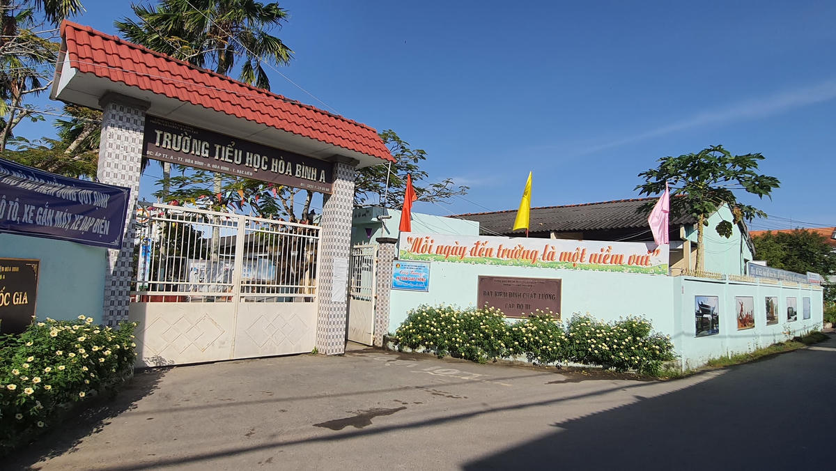 Trường Hòa Bình A, thị trấn Hoà Bình, huyện Hoà Bình, tỉnh Bạc Liêu thu nhiều khoản không đúng quy định.