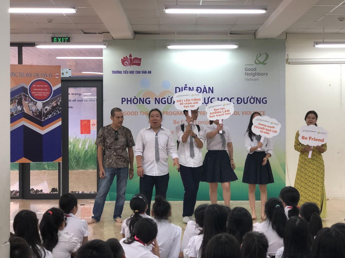 Sinh hoạt chuyên đề phòng, chống bạo lực học đường cho học sinh tại Hà Nội. Ảnh: TL.