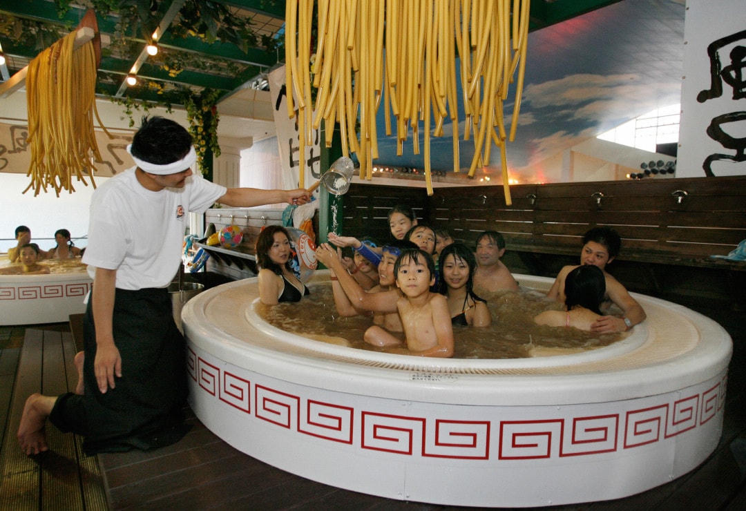 [ẢNH] Những địa điểm trải nghiệm du lịch kỳ lạ nhất thế giới