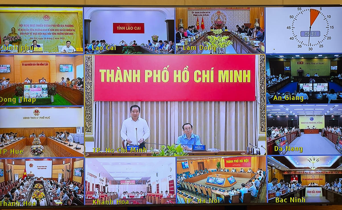 Thủ tướng: Tăng trưởng 8,3-8,5% năm 2025 không là 'mục tiêu bất khả thi'- Ảnh 16.