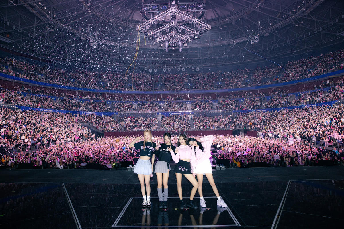 Việc mua vé concert Blackpink ở đâu, giá bao nhiêu đang được quan tâm. Ảnh: Fanpage Blackpink.