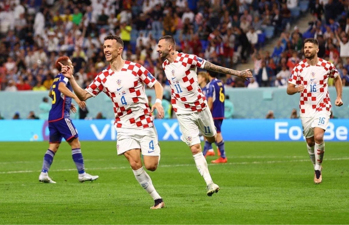 Ivan Perisic đưa trận đấu trở về vạch xuất phát.