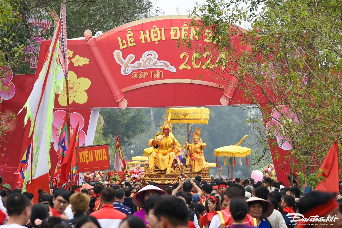 W_le_hoi_den_sai-le-khanh33.jpg
