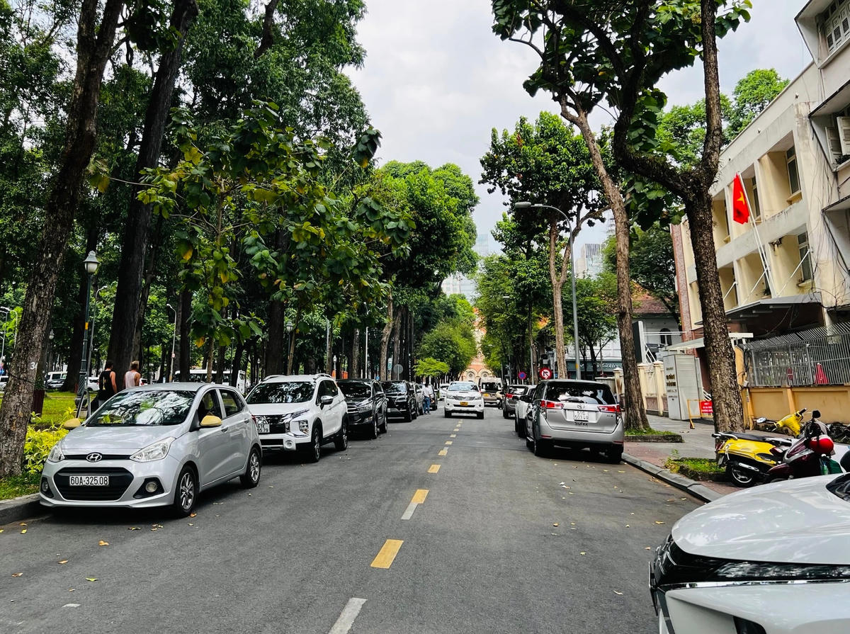 Đường Hàn Thuyên sẽ bị cấm di chuyển trong ít ngày tới. (ảnh H.M).