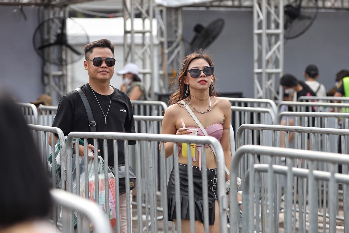 Hiện khán giả đã có thể mua được vé với giá gốc, đảm bảo uy tín và tránh được những trường hợp "tiền mất tật mang".