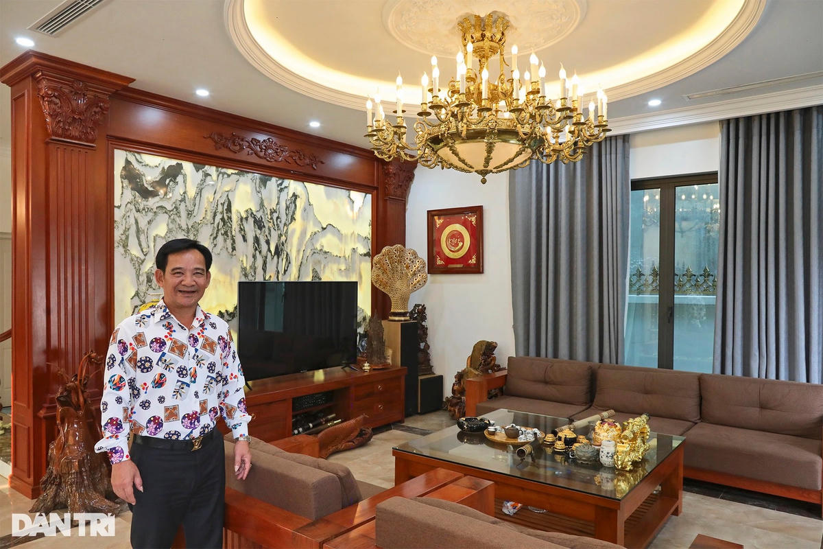 Biệt thự nhà vườn như lâu đài của "Đại gia chân đất" Quang Tèo