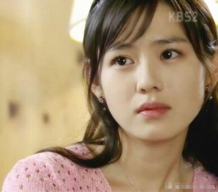 Diễn xuất và nhan sắc của Son Ye Jin trong "Hương mùa hè” được đánh giá cao. 