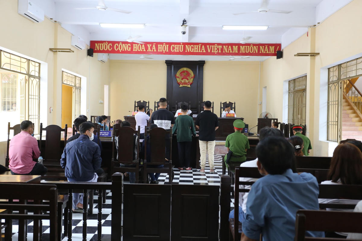 Quang cảnh buổi xét xử bị cáo Nguyễn Trung Tạ Bảo Duy.