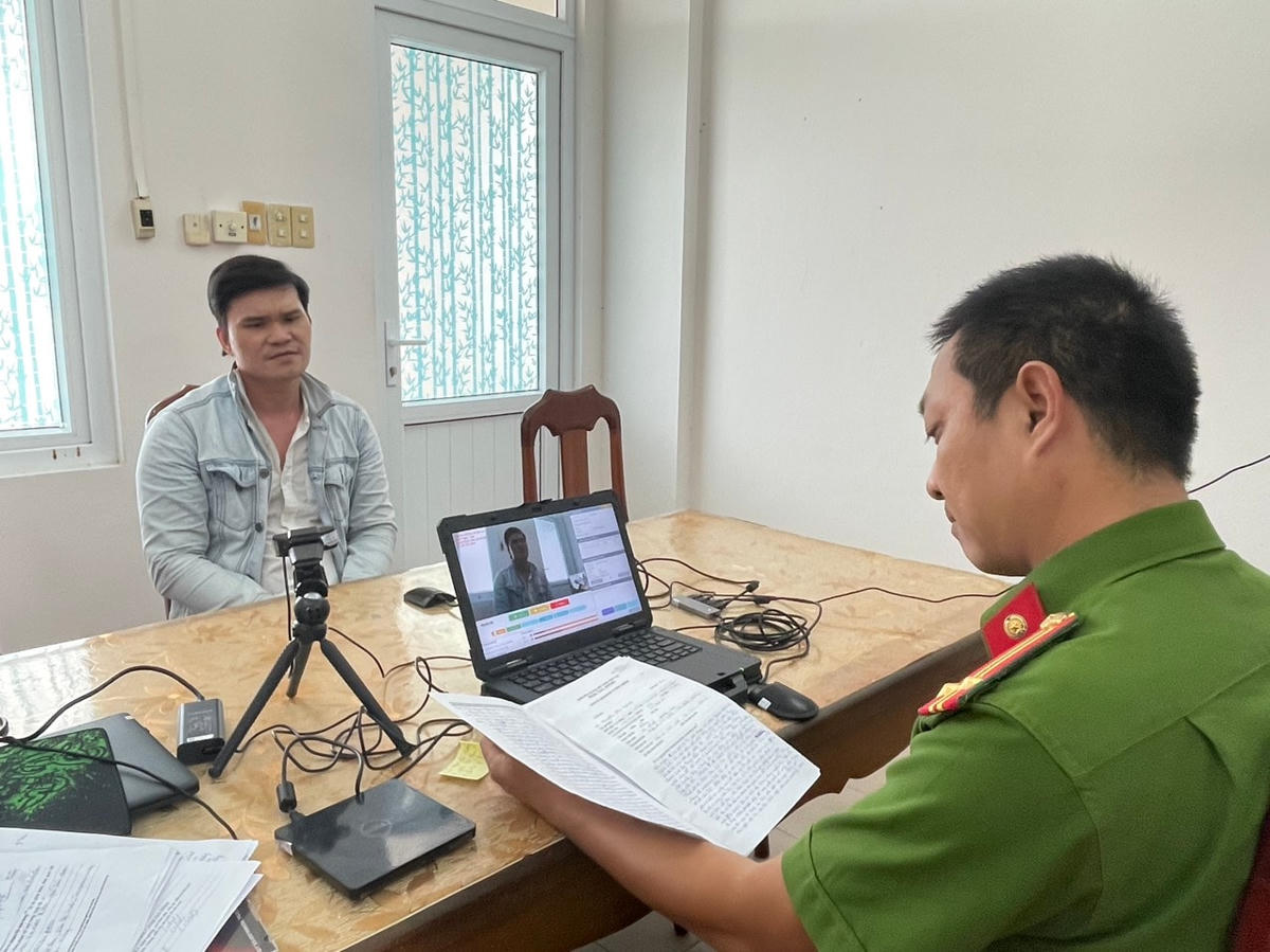 Đối tượng Nguyễn Văn Ninh tại cơ quan Công an.