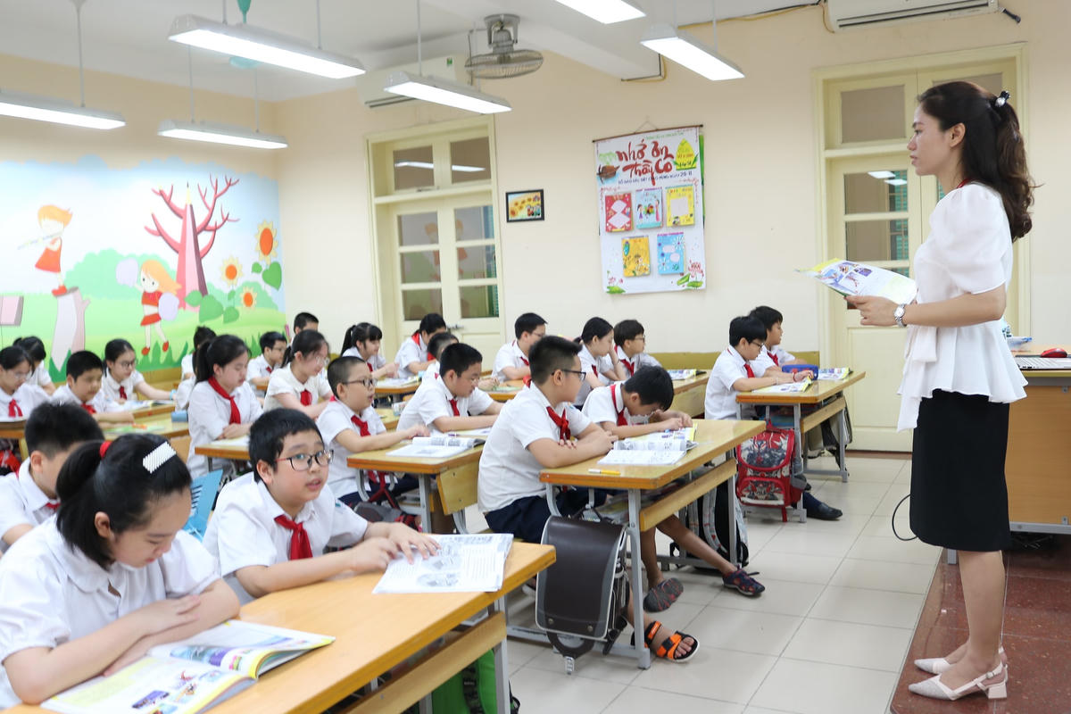 Một tiết học của cô và trò Trường Tiểu học Trần Quốc Toản (Hà Nội).