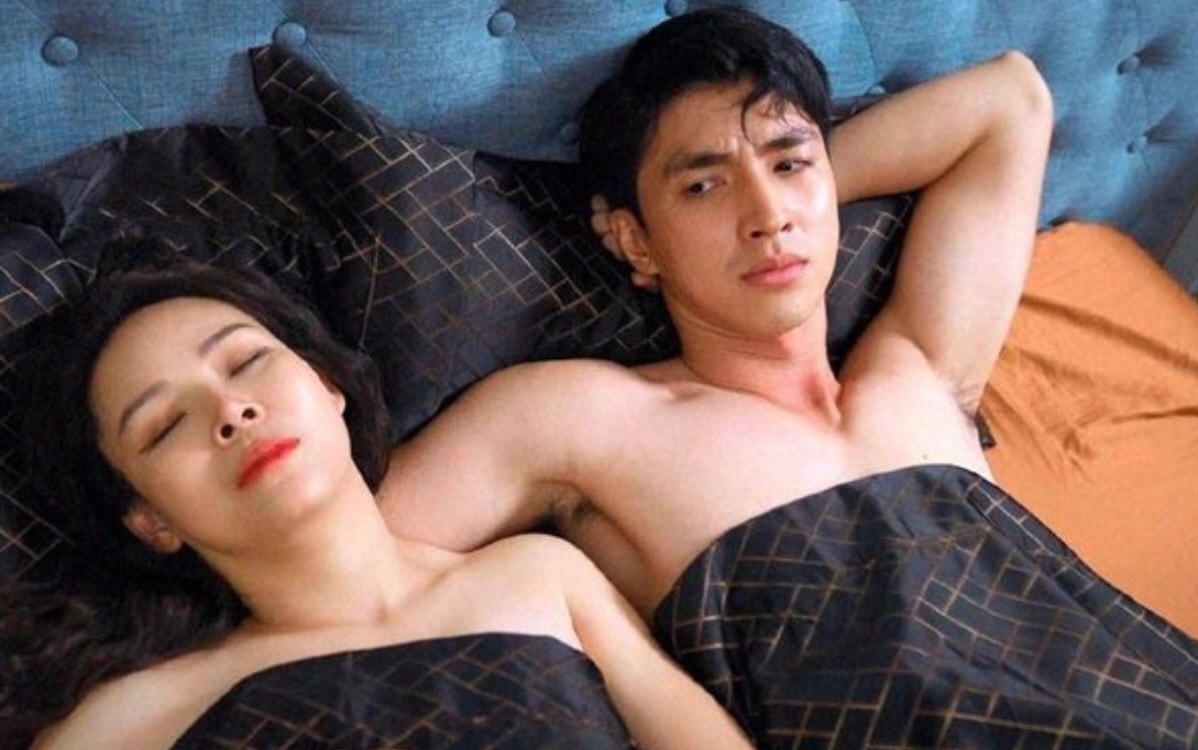  Diễm Hương và Bình An có nhiều cảnh nóng trong "Gara hạnh phúc". Ảnh: VFC. 