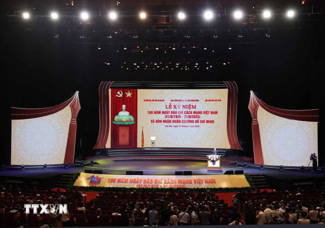 ttxvn-tong-bi-thu-to-lam-du-le-ky-niem-100-nam-ngay-bao-chi-cach-mang-viet-nam-8104836-4.jpg