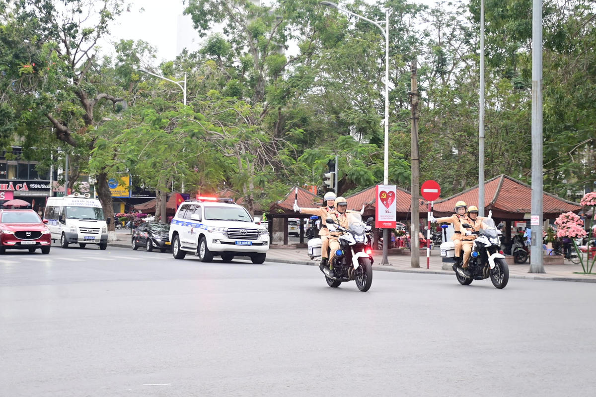 Phòng CSGT Công an TP Hải Phòng ra quân đảm bảo trật tự an toàn giao thông. Ảnh: Công an TP Hải Phòng.
