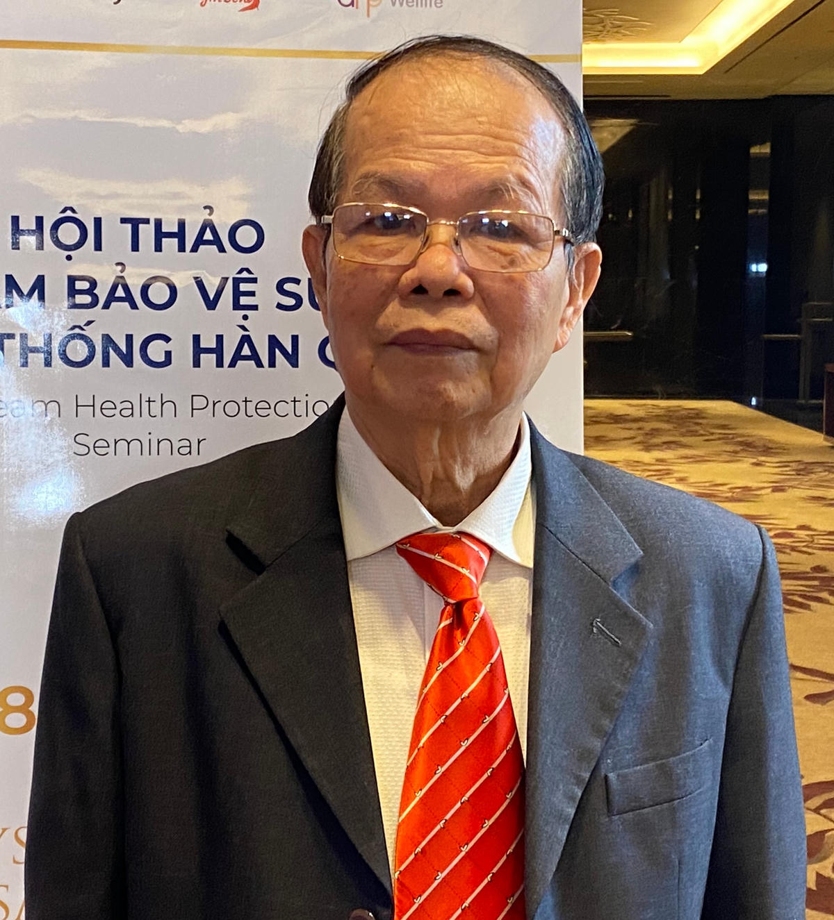 PGS.TS Lê Văn Thảo.  