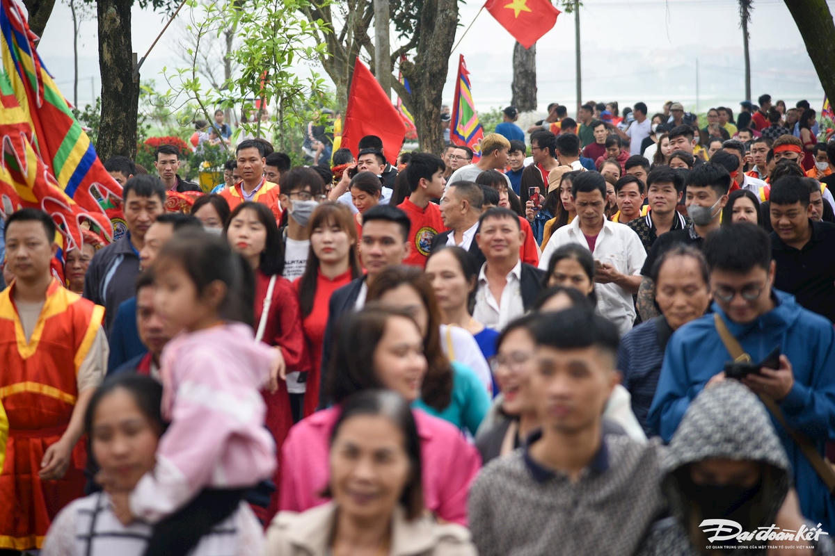 W_le_hoi_den_sai-le-khanh8.jpg