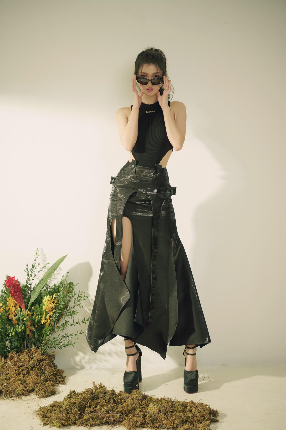  Á hậu Phương Nhi 'lạ lẫm' trong bộ ảnh mới sau 9 tháng thi Miss World Vietnam 