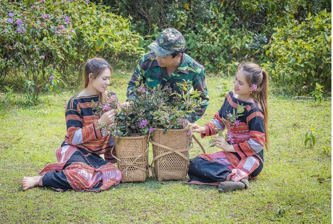 Tỉnh Bình Định đang xây dựng kế hoạch bảo tồn giá trị văn hóa các DTTS gắn với phát triển du lịch.
