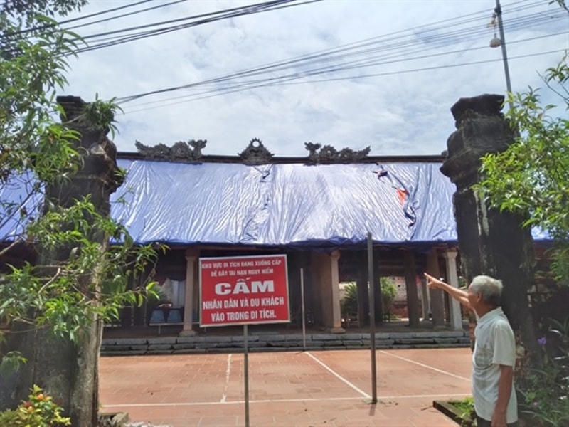 Đình Đông Môn (huyện Vĩnh Lộc, tỉnh Thanh Hóa) có niên đại gần 400 năm tuổi, xuống cấp nghiêm trọng nhiều năm nhưng chưa có nguồn kinh phí tu bổ.