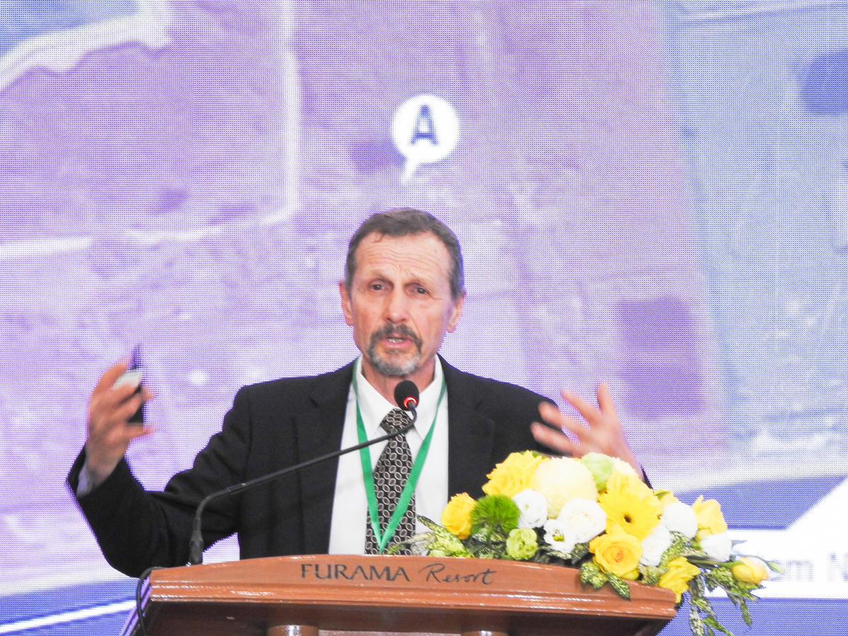 Giải quyết tranh chấp ở Biển Đông bằng biện pháp hoà bình