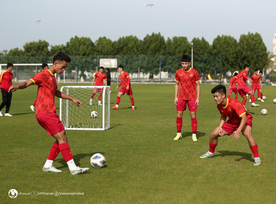 Cầu thủ U20 tập luyện. Ảnh: VFF.