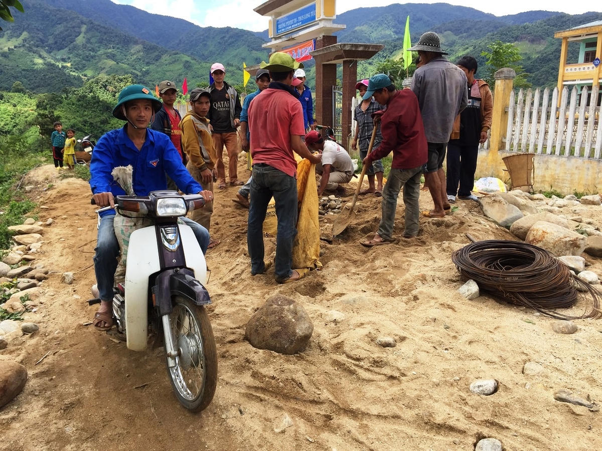 Mô hình “Đoàn xung kích thoát nghèo” đã khơi dậy sức trẻ của đoàn viên thanh niên.