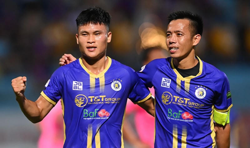 Đẳng cấp và bản lĩnh đã đưa Hà Nội FC trở lại ngôi đầu sau hơn 2 năm.