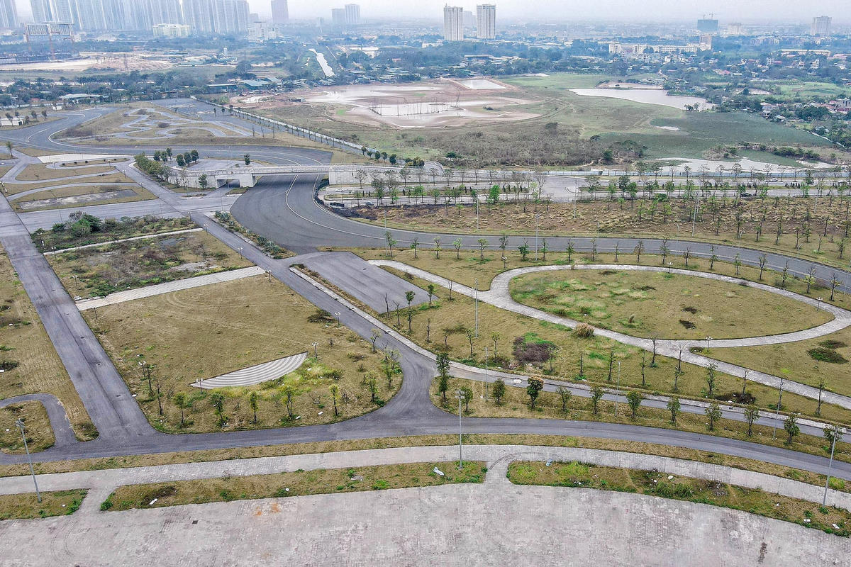 Vì vậy, ngày 15/2/2023, UBND TP Hà Nội đã làm việc với Sở VH-TT Hà Nội và các đơn vị liên quan nhằm tìm giải pháp khai thác hiệu quả đường đua xe F1.