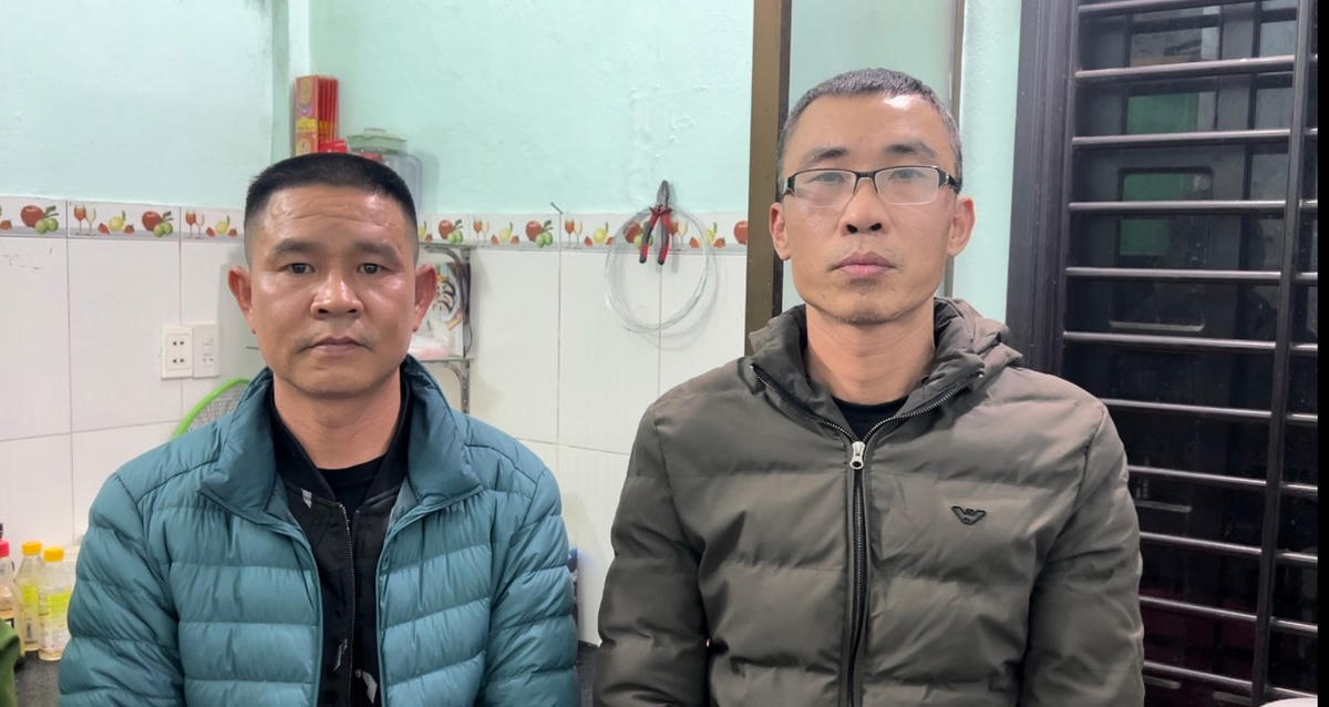 Các đối tượng Lê Anh Tuấn và Lý Đức Lâm tại thời điểm bị bắt giữ.