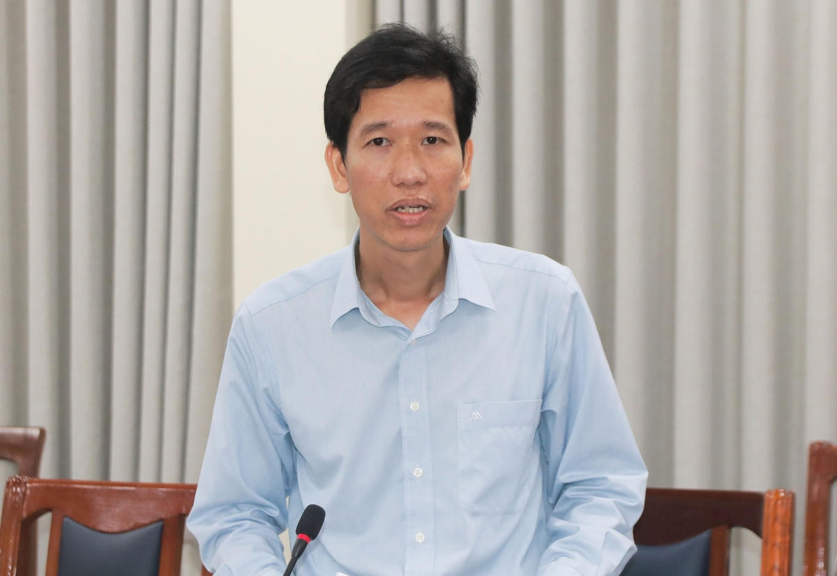 Ông Xa Đức Thọ - Phó Chủ tịch Ủy ban MTTQ tỉnh Hòa Bình phát biểu.