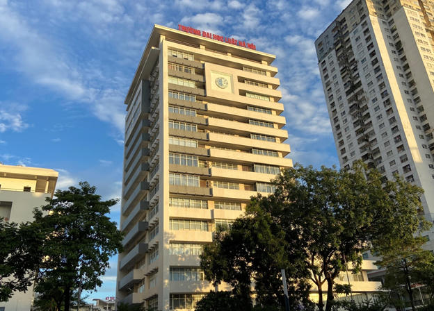 Trụ sở chính của Trường Đại học Luật Hà Nội tại quận Đống Đa, Hà Nội.