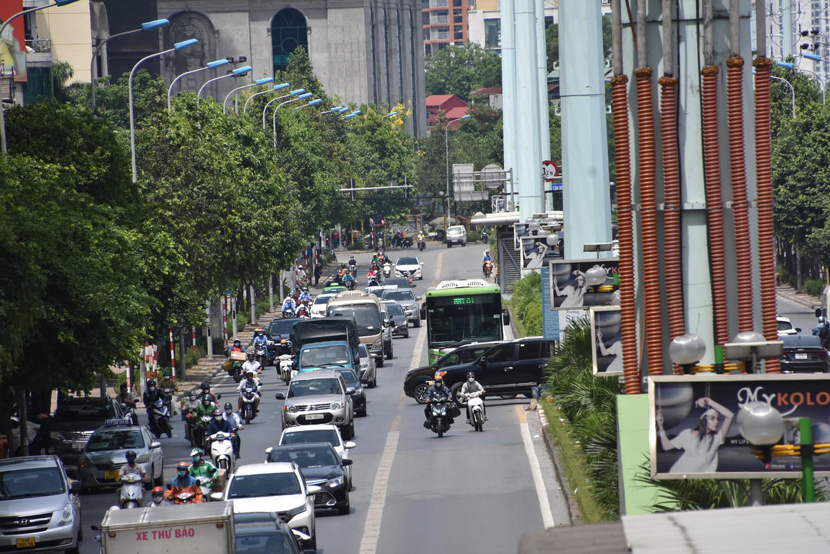 Nhìn lại những hoạt động đầy bất ổn của BRT Hà Nội