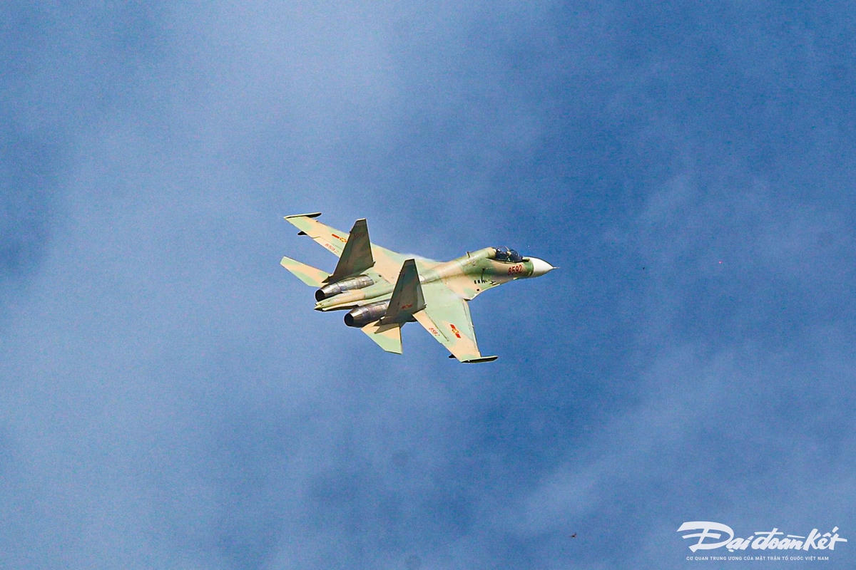su30mk220.jpg