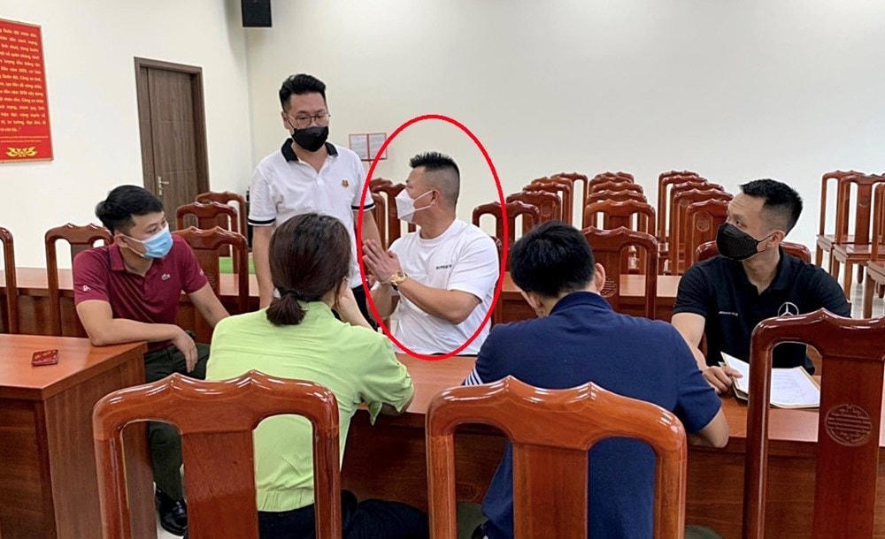 SUN LEI tại Phòng Quản lý xuất nhập cảnh, Công an TP Hải Phòng.